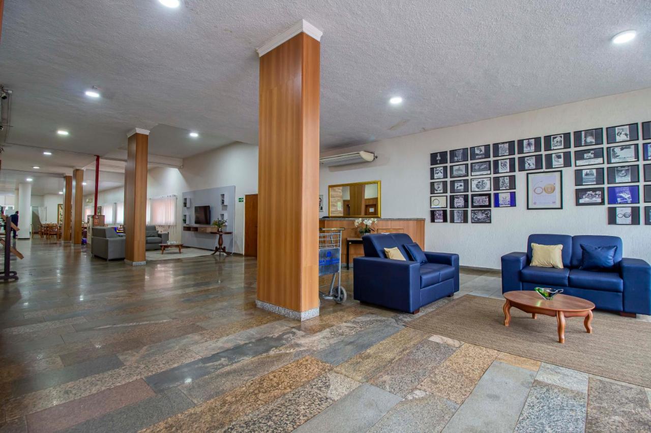 Hotel Dan Inn Barretos By Nacional Inn Exterior photo